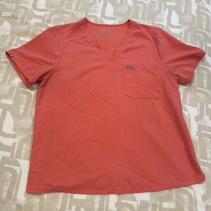 Figs Technical Collection Short Sleeve in Coral